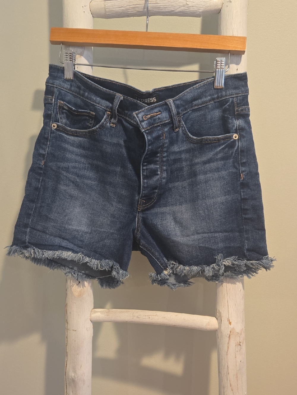 Express Dark Blue Frayed Midi Highrise Hem Denim Shorts Size 6